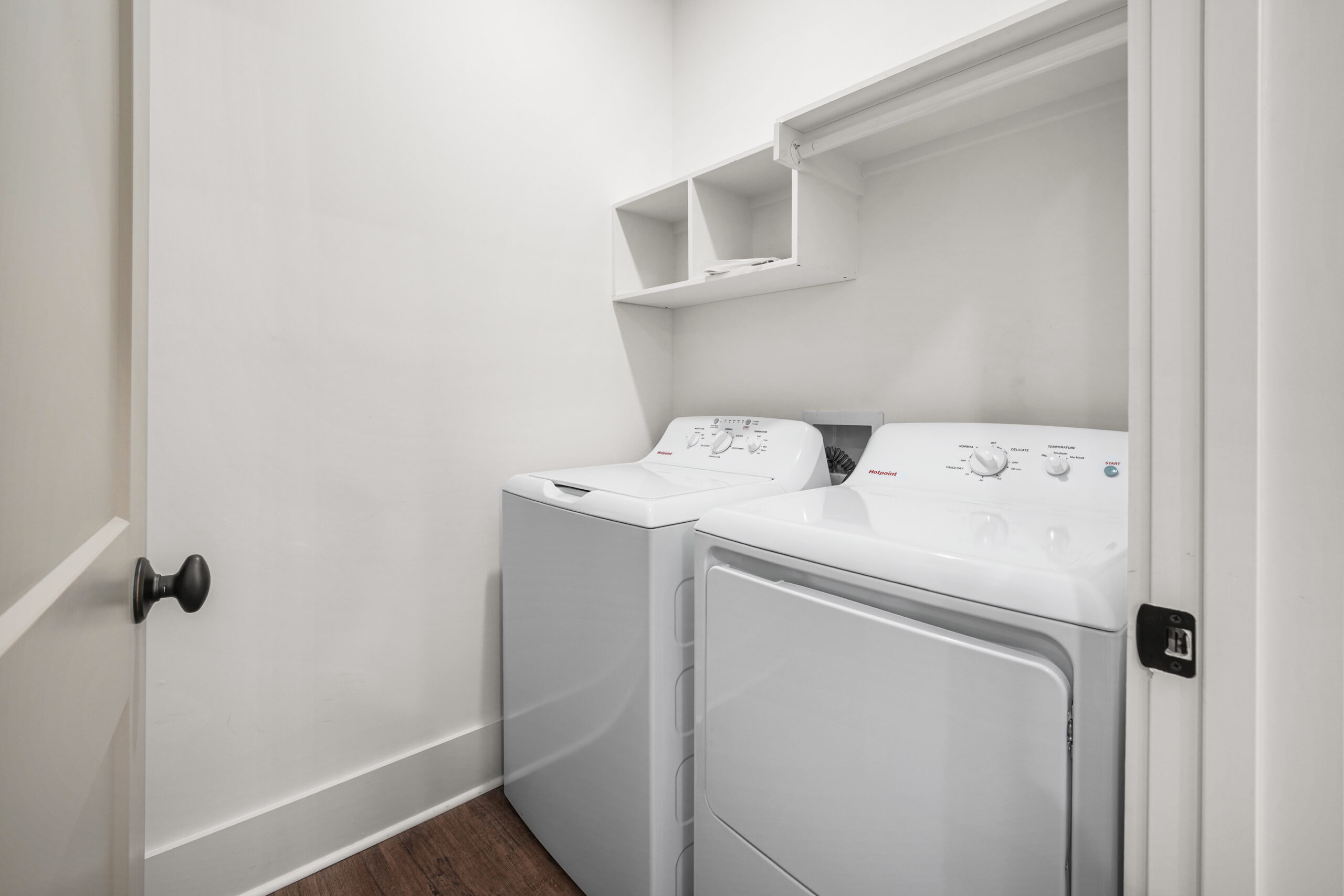 2 bedroom laundry room